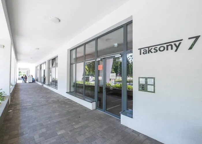T7 Apartments Modern And Comfortable